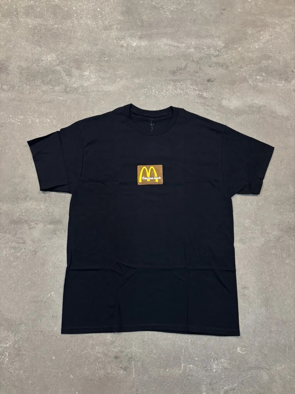 Mcdonald’s X Travis Scott Sesame T-Shirt Black/Brown Brand New Medium