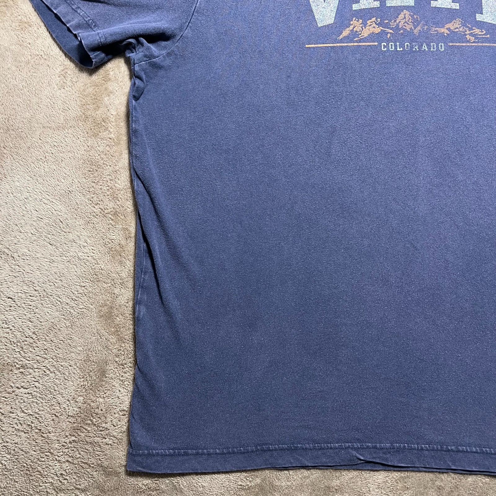 Vail Colorado T Shirt Mens XL Blue Outta Town Vintage Mountain Ski Souvenir Tee gallery