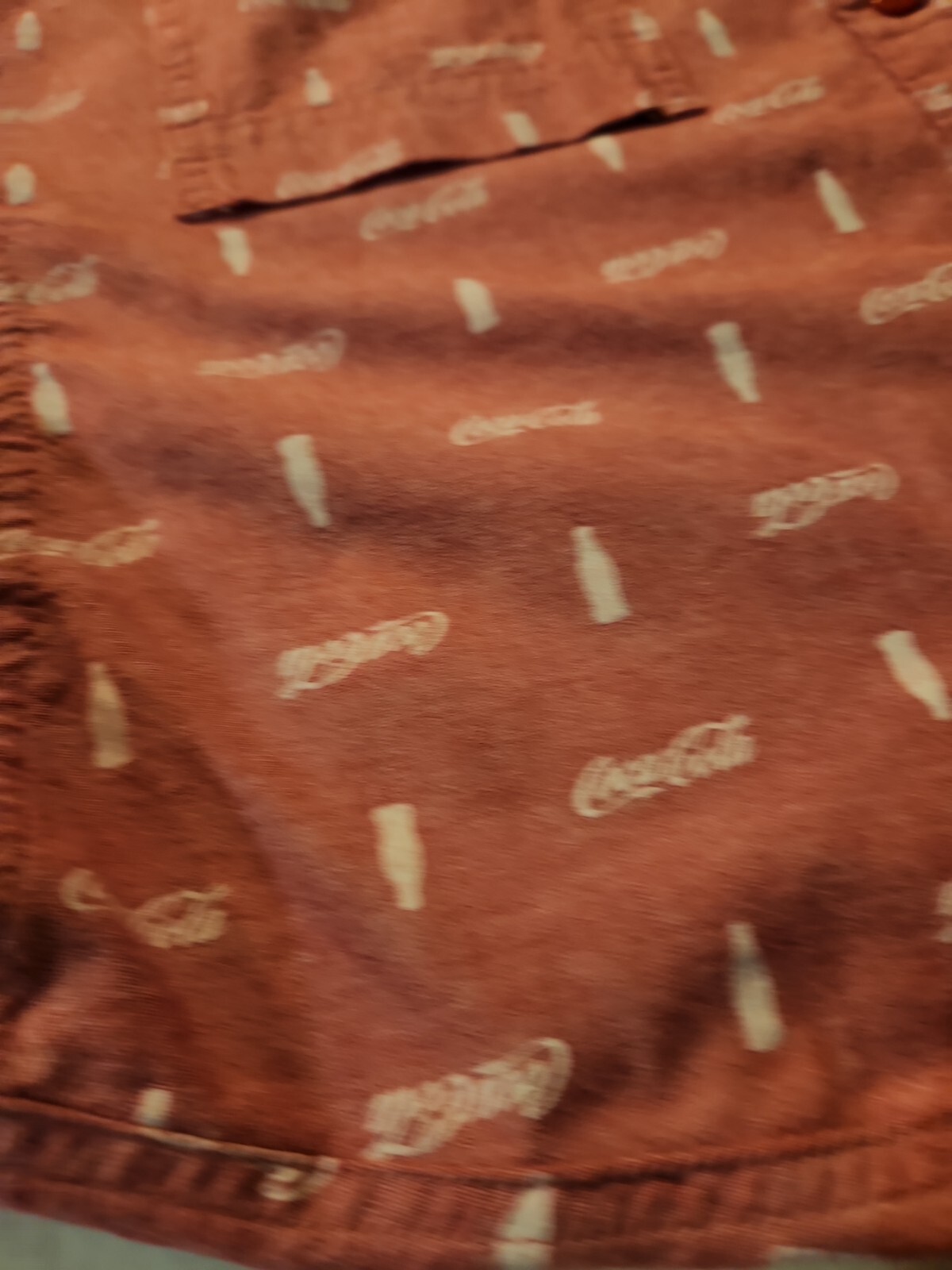 Coca Cola Print Red Shirt Size Xl Sz Lg button front Unisex Memorabilia gallery