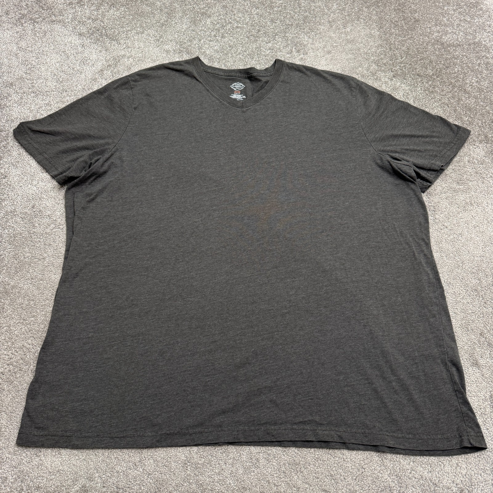 St. John's Bay Quick-Dri Easy Care Basic T-Shirt Mens 5XL Tall Gray V-Neck Tee gallery