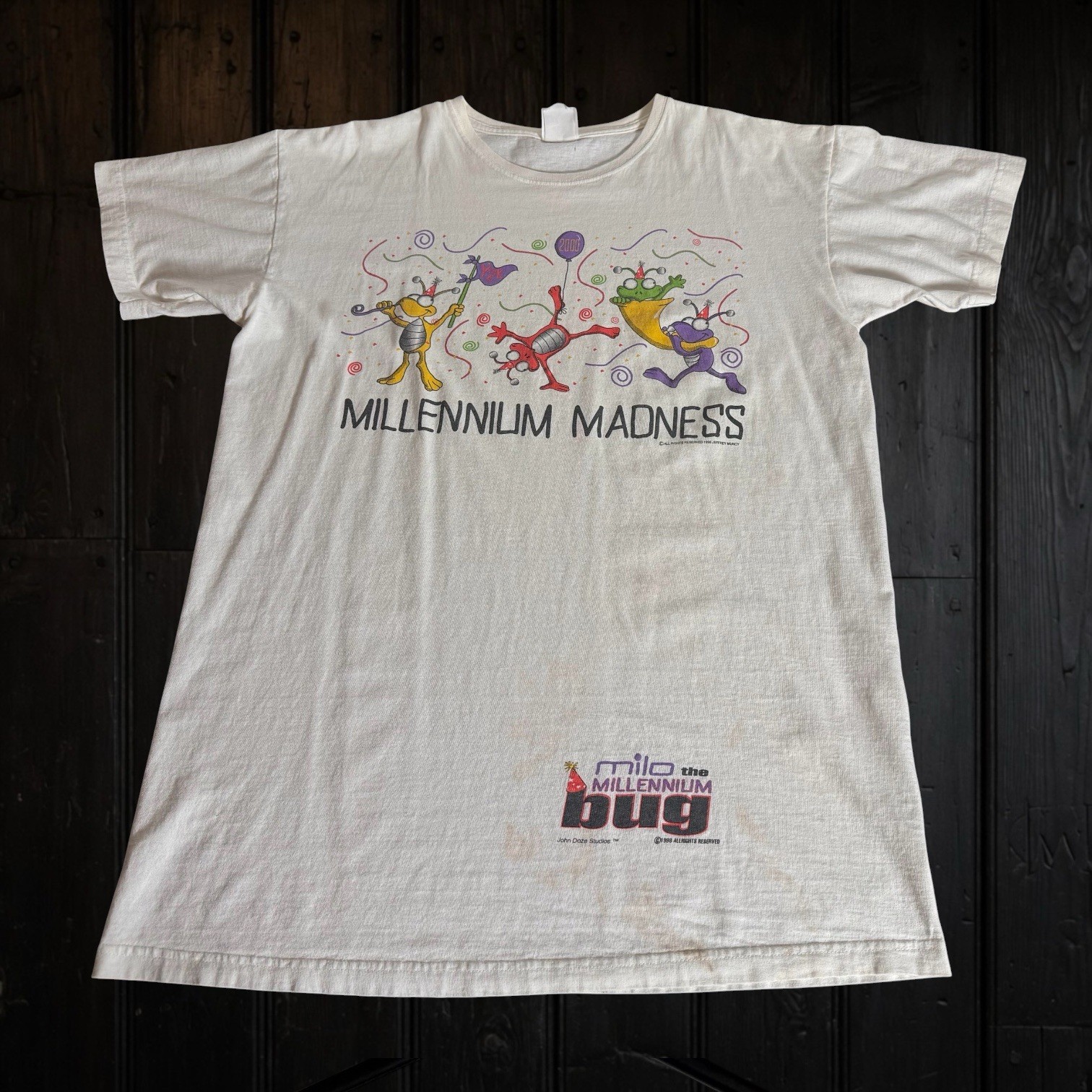 Vintage 90s Millennium Madness T Shirt OSFA/XL (32.5x23.5) Y2K Milo Bug 1998 Tee gallery