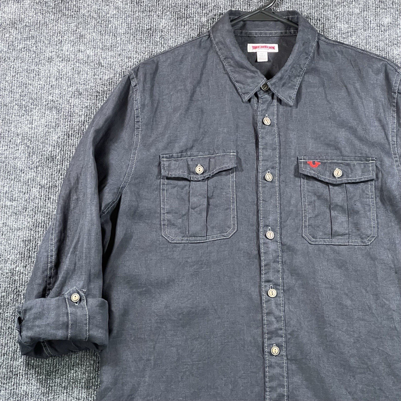 True Religion Men’s Long Sleeve Utility Shirt Size M Black Red Logo gallery