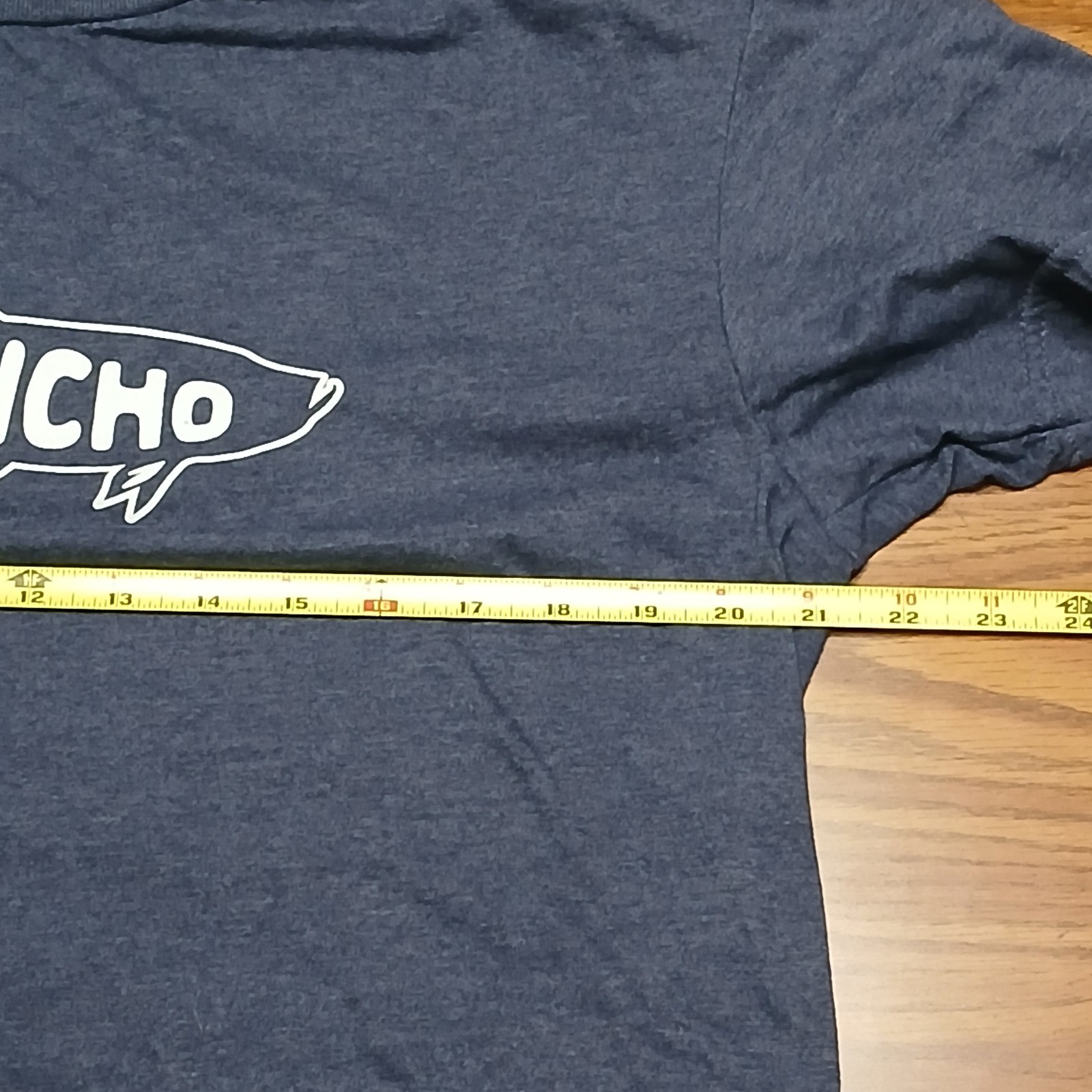 Poncho Outdoors Fishing T-Shirt Mens Med Blue Short Sleeve Cotton Blend Crewneck gallery