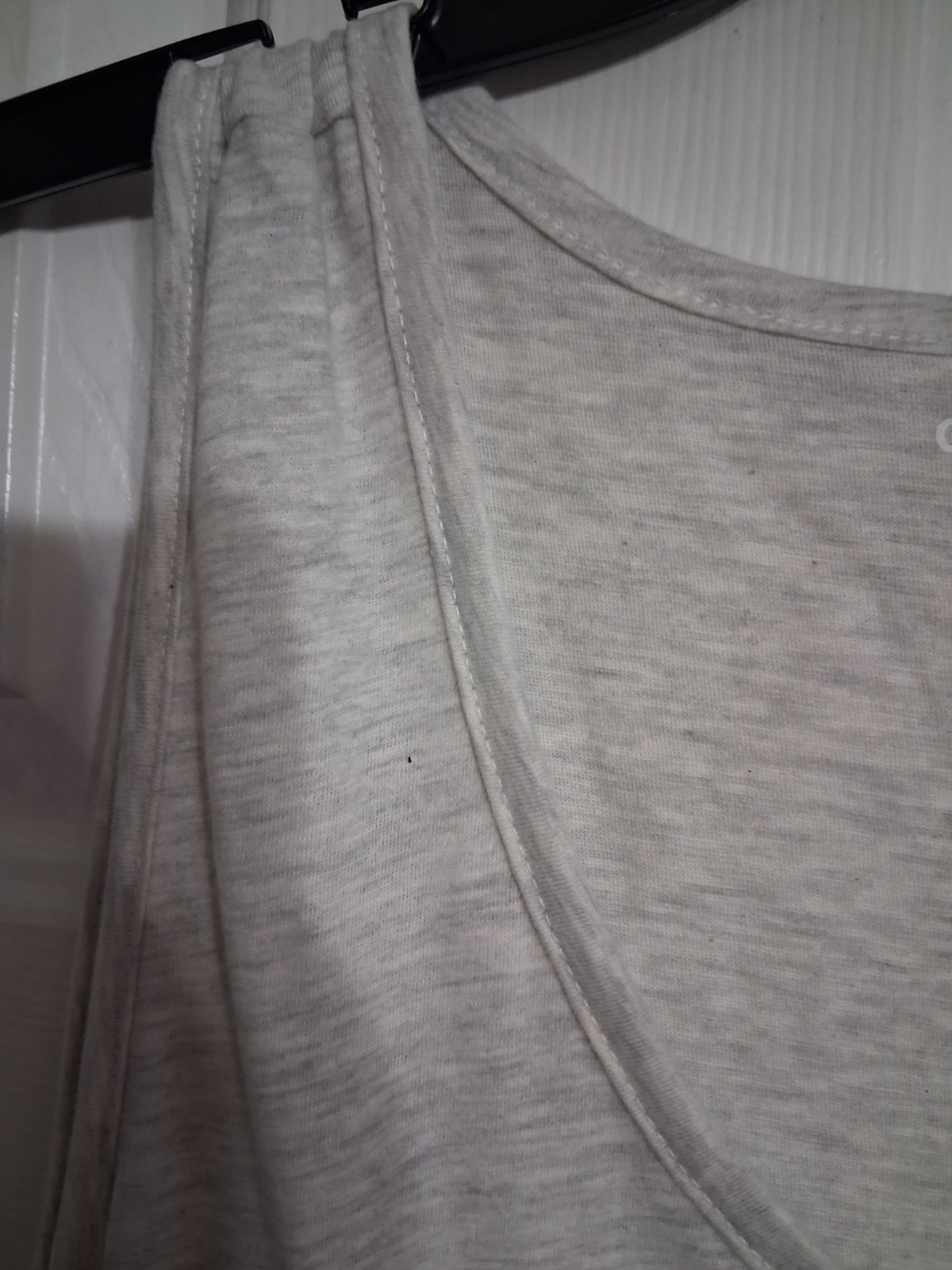 NWT Men's Old Navy Scoop Neck Tank Top Size XL Heather Gray gallery