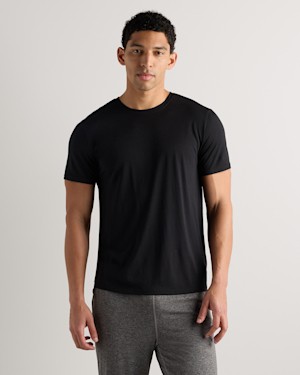 Quince Men 100% Merino Wool All-Season Short Sleeve Base Layer Tee Black L gallery
