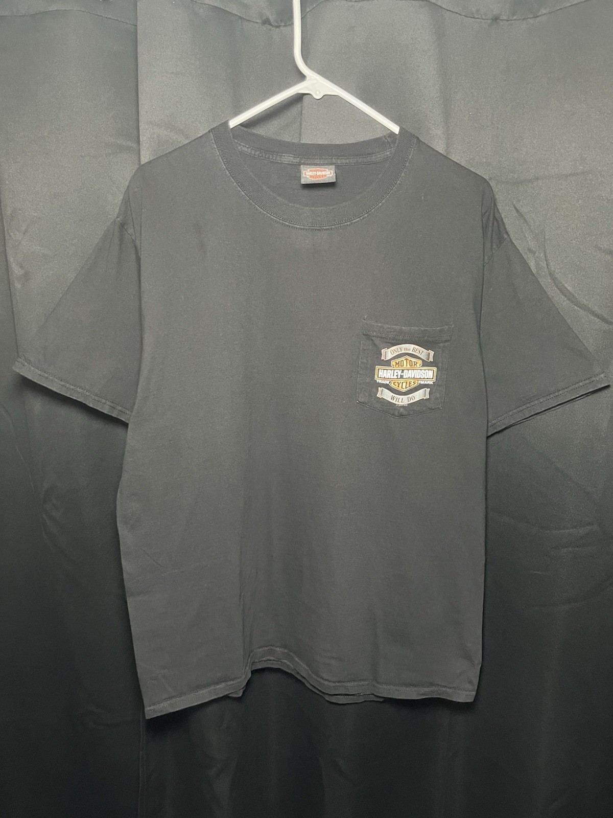 VTG Black Harley Davidson Motorcycles Round Rock Pocket Tee gallery