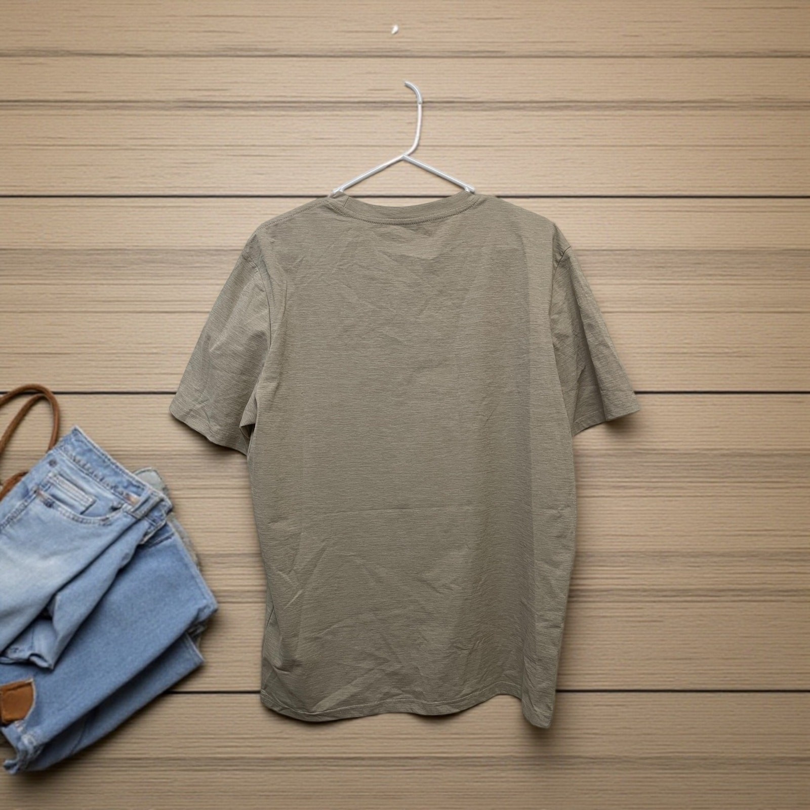 Hiking Outdoor Tan T-shirt Large Unisex New without Mountains Outdoorwear casual gallery