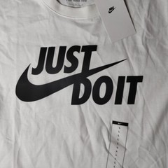 Nike – The Nike Tee – Men’s Size Large – AR5006-100 – MSRP $30.00