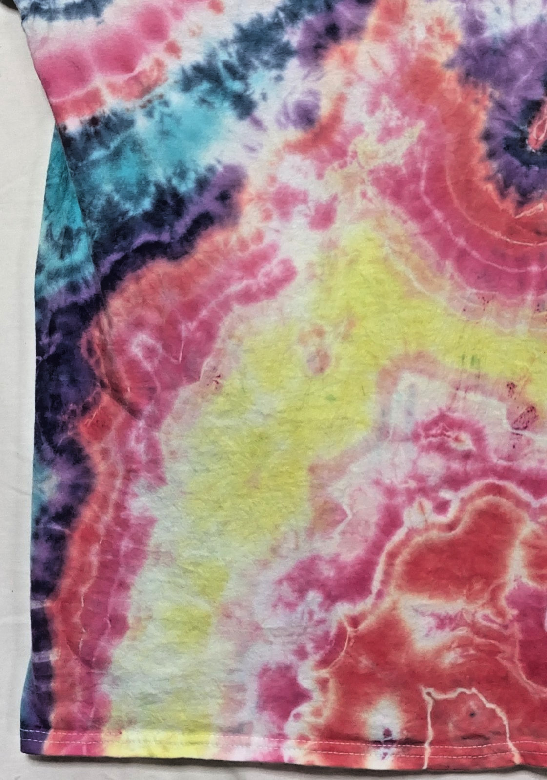 Handmade Tie Dye Geode Pattern Red Pink Purple Yellow 3XL Shirt 25" W X 31" L gallery