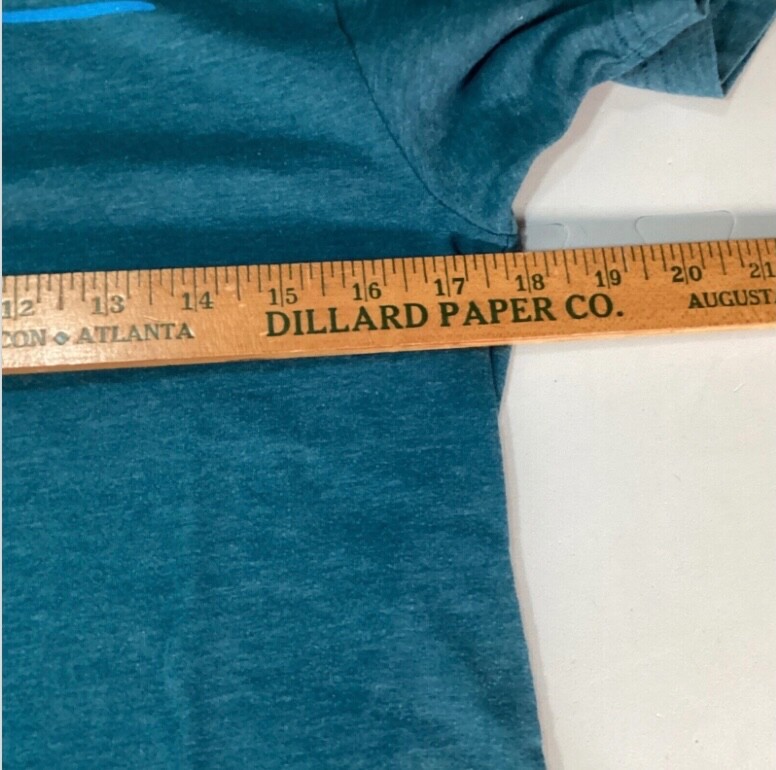 Patagonia Live Simply Car and Surf Board T Shirt Graphic T Shirt Size Small gallery