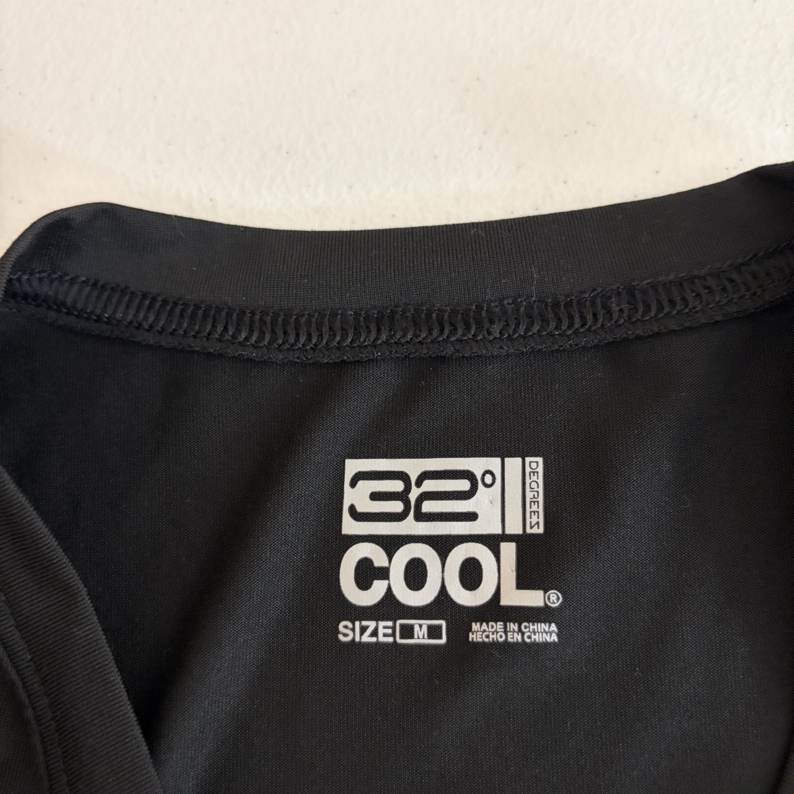 32 Degrees Cool T-Shirt Men's Medium Black Short Sleeve Lightweight Active gallery