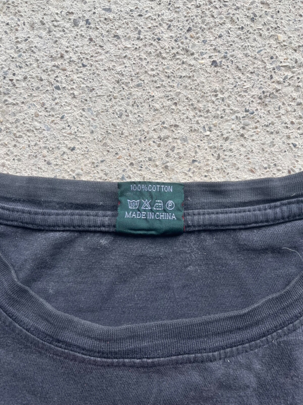 Vintage Huaxiucun “For my wife hard life is nothing” tee XLarge gallery