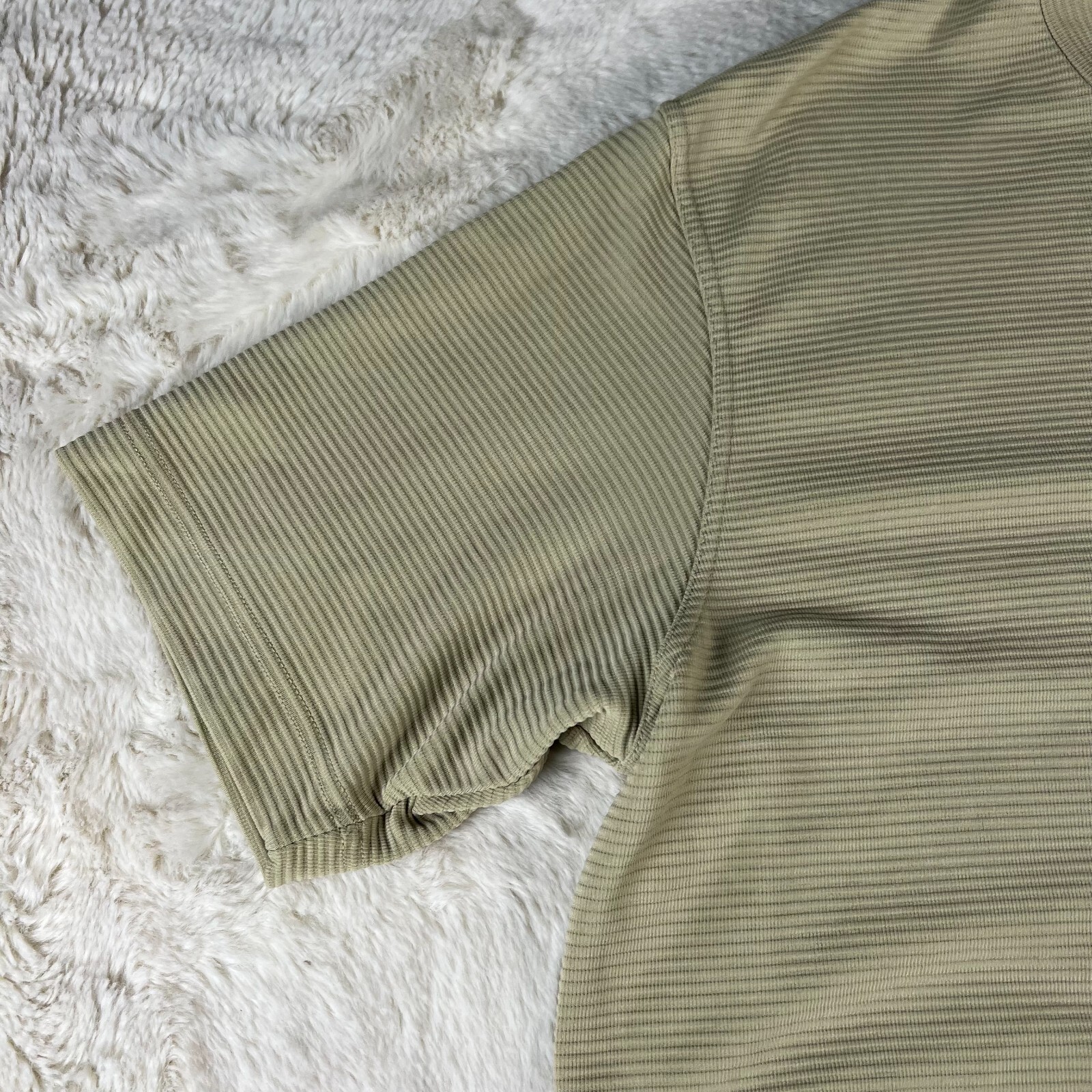 Vintage Axis LA Mens Short Sleeve T-Shirt Textured Stripes Mens XL Light Green gallery