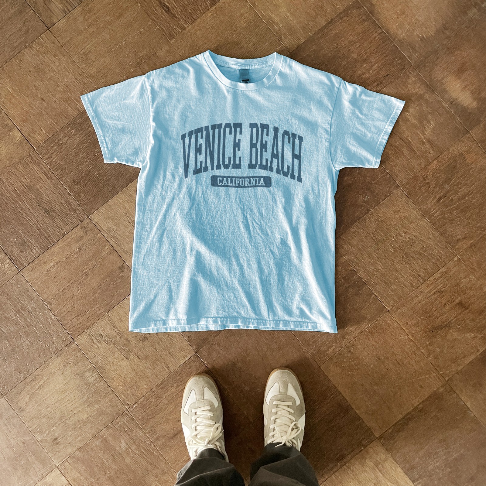 Venice Beach California Souvenir Beach, Retro, Minimalist T-Shirt Light Blue gallery