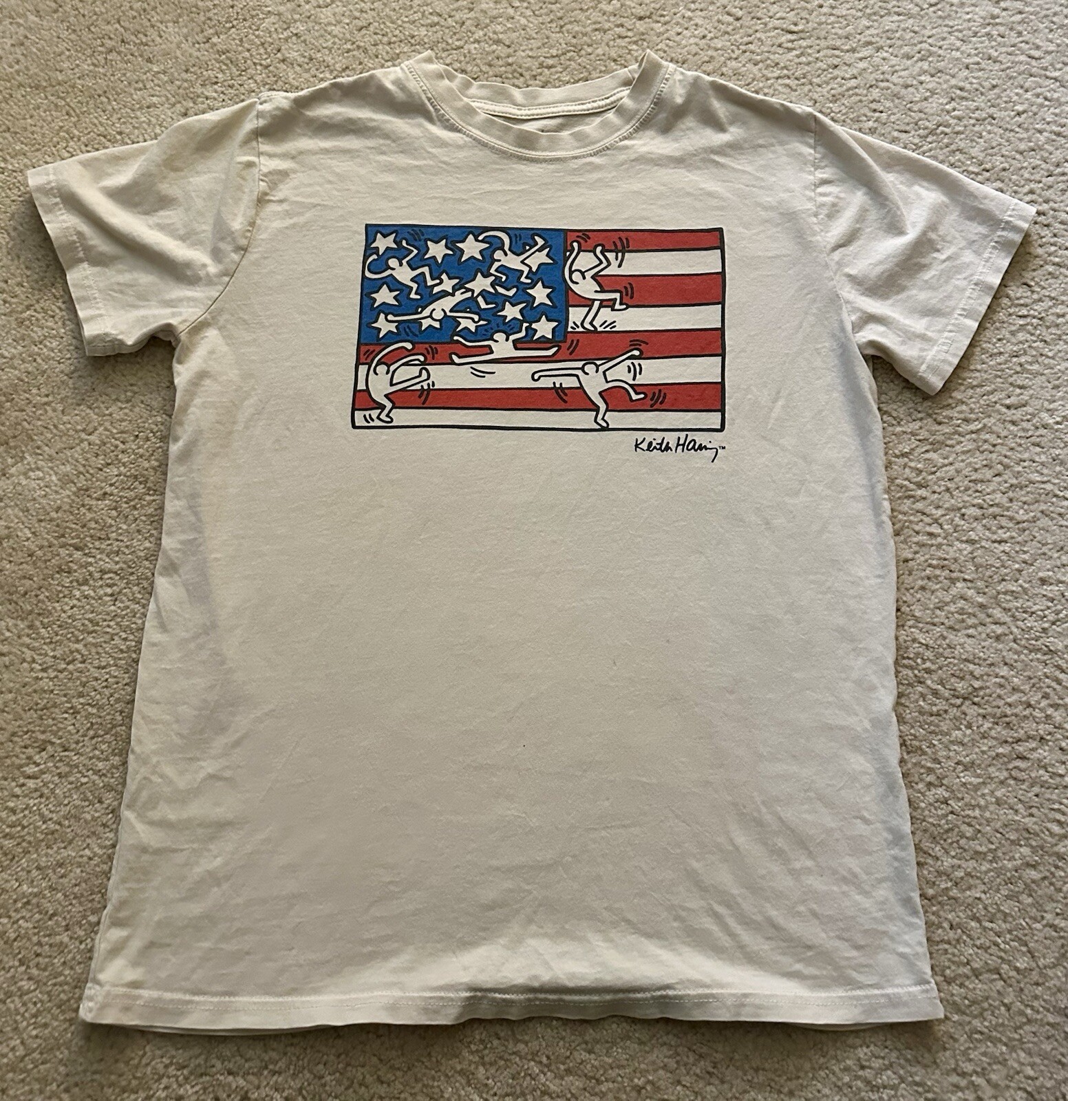 Keith Haring Foundation Beige American Flag Short Sleeve T-Shirt Size Medium