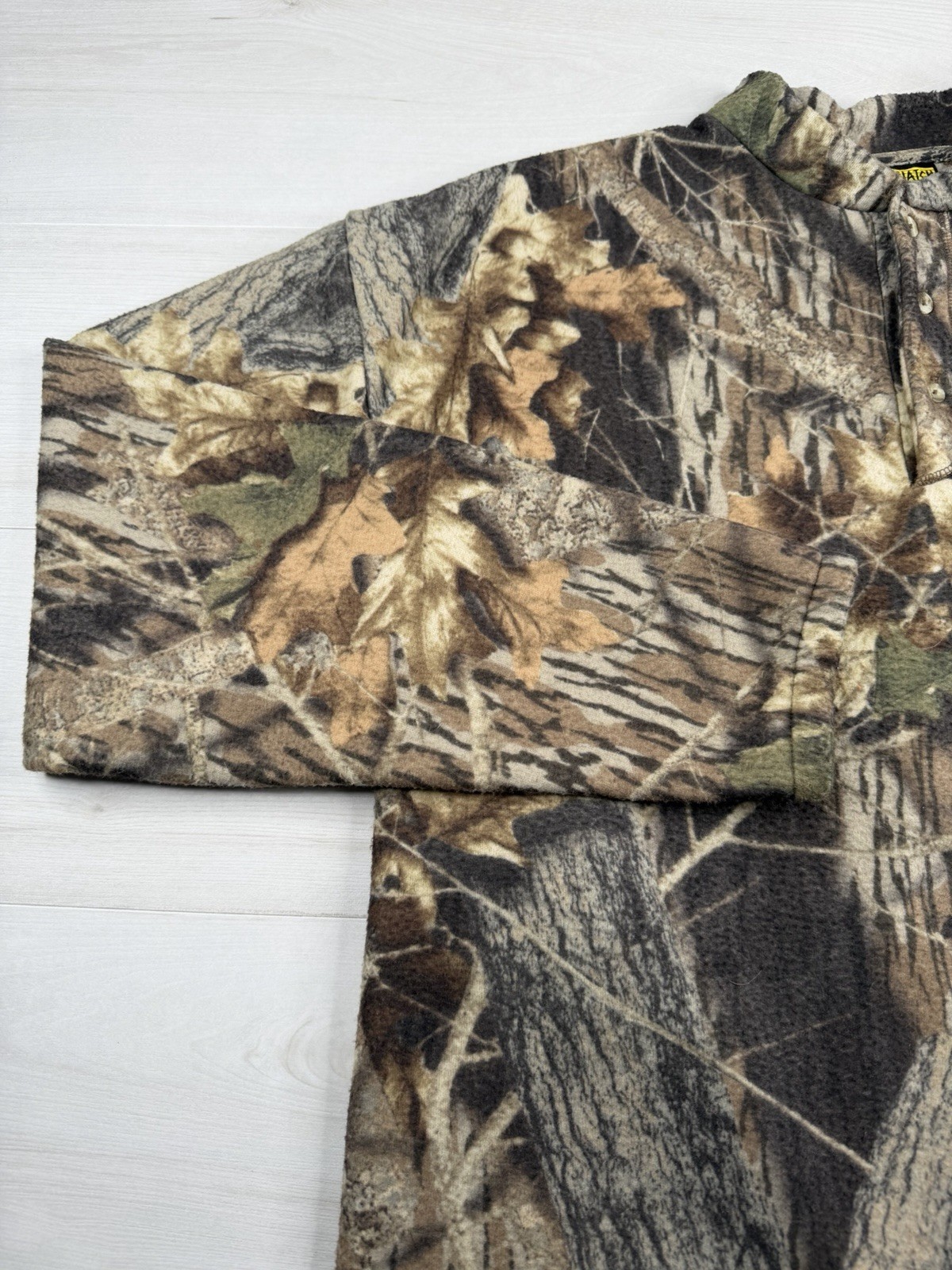 Vtg Sasquatch Mossy Oak Camo Henley Sweatshirt Long Sleeve Faded USA Made Men XL gallery