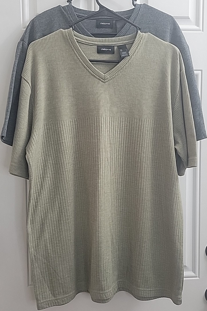 Lot of 2 Claiborne Ribbed Textured V-Neck T-Shirts | Both Size Men's Large gallery