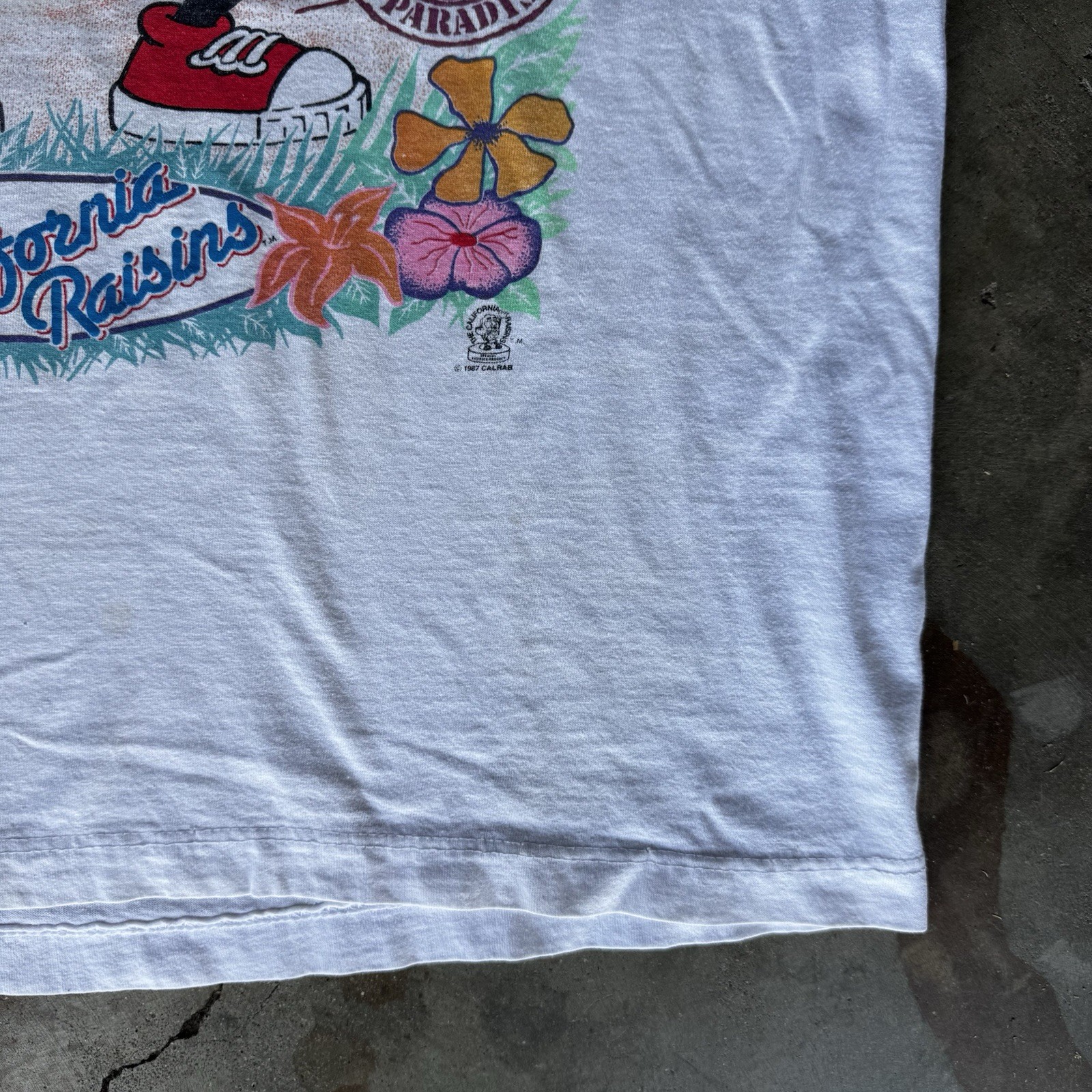 Vintage The California Raisins Sunshine Co White Single Stitch T Shirt XL gallery