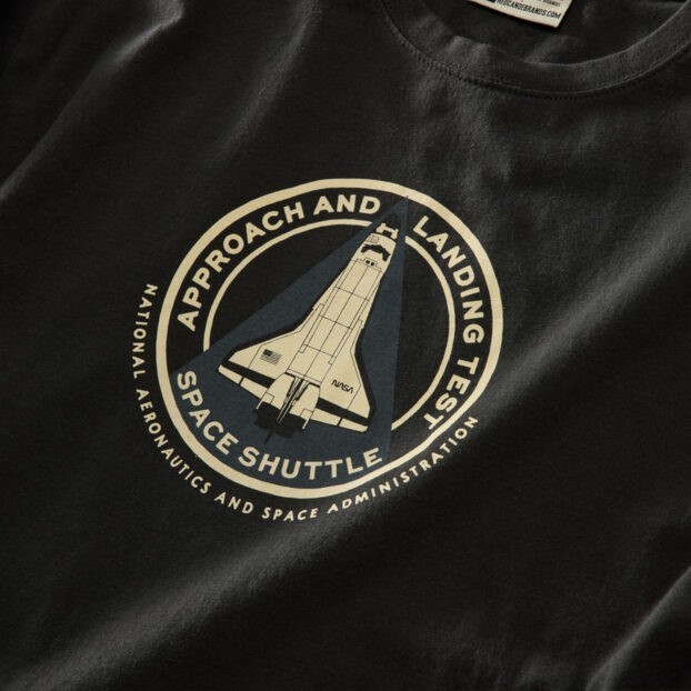 Red Canoe Men's NASA Shuttle Long Sleeve T-Shirt gallery