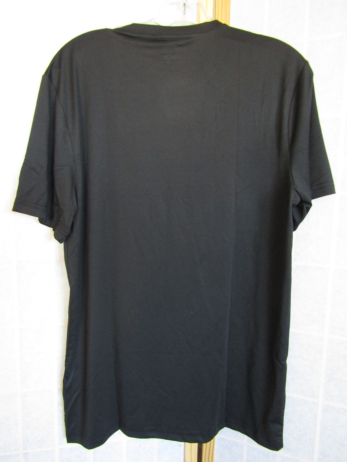 NWT 32 Degrees Cool Black Short Sleeve Polyester Blend T-Shirt Men's Size L gallery