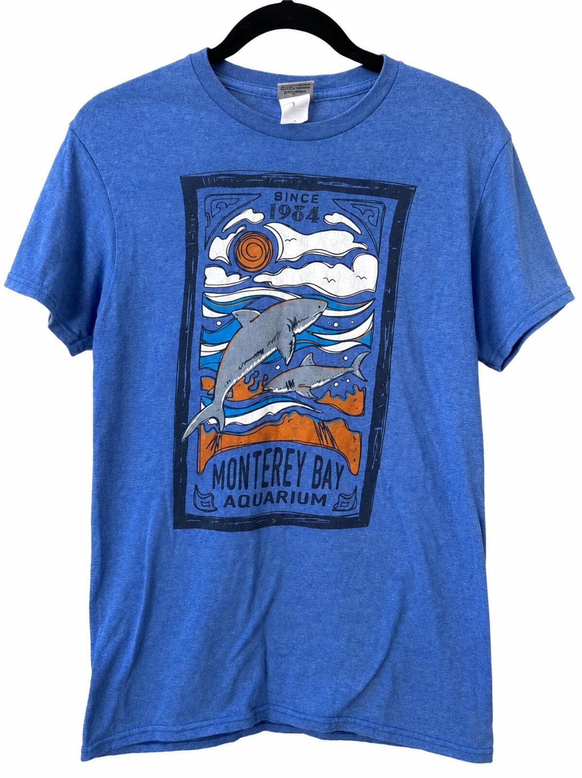 Monterey Bay Aquarium Shark Graphic T-Shirt Blue Unisex Small Coastal Ocean Tee