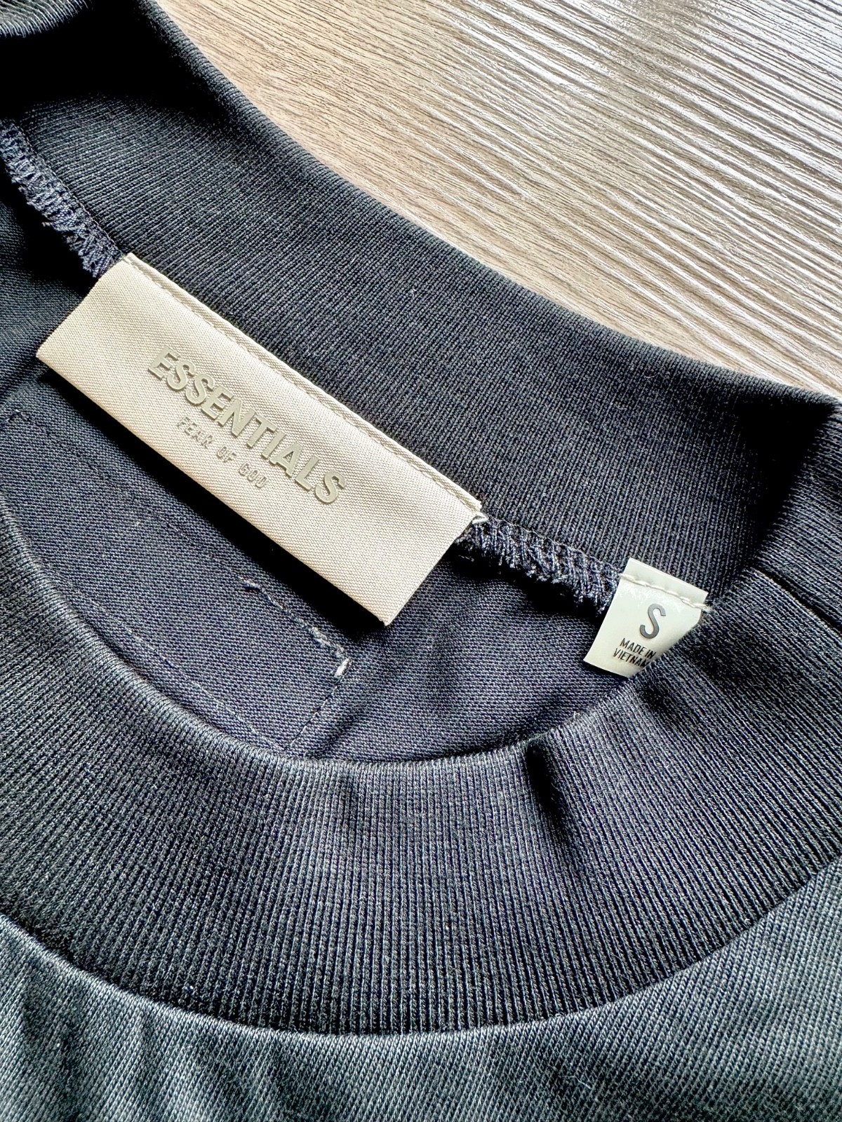 Essentials Fear of God S22 3 Colors Shirts (Black/ Light/ Dark Grey) All Size gallery