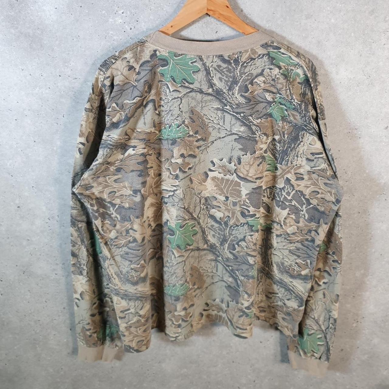 Vintage Walls Kangaroo Pocket Army RealTree Camouflage 90s USA T Shirt Mens XL gallery