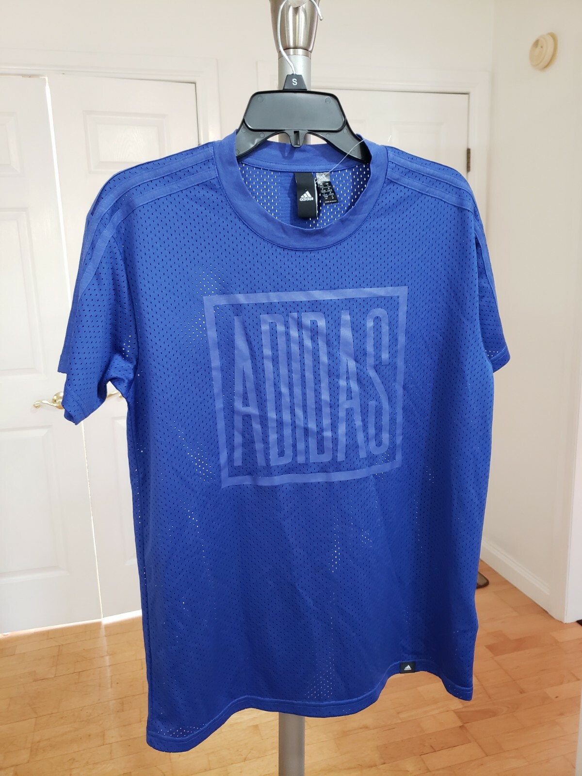 Adidas Men's Training Vented Short Sleeve Tee T-Shirts. Size S. Choose Color.New gallery