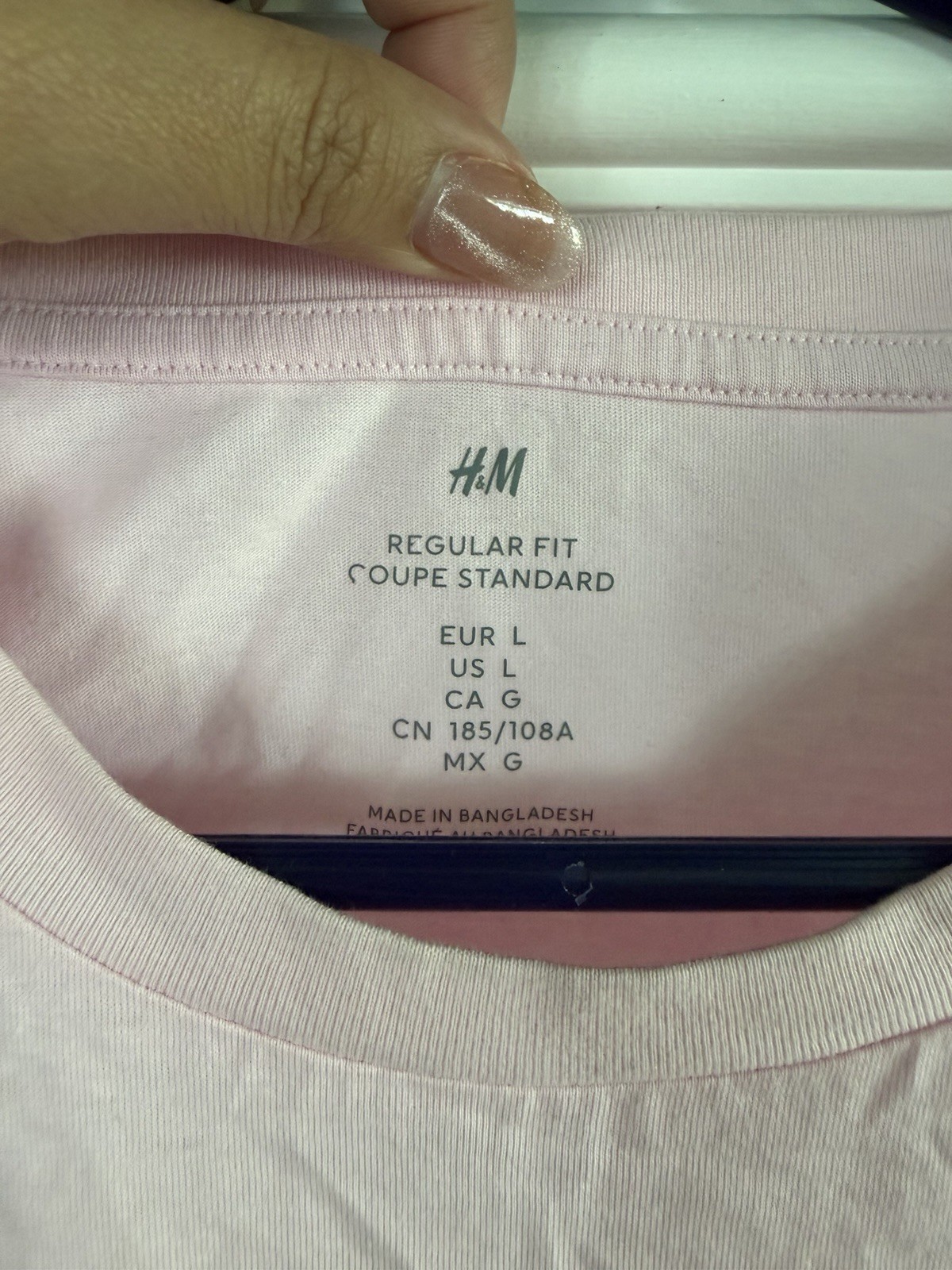H&M Men's L Pink Solid Regular Fit Crew Neck Short Sleeve T-Shirt gallery