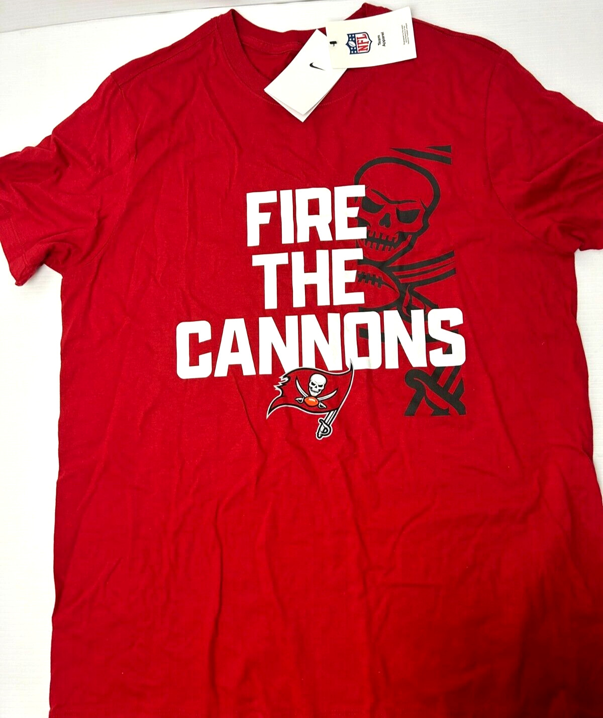 The Nike Tee Tampa Bay Buccaneers Fire The Cannons Red T-Shirt Mens Size Large gallery