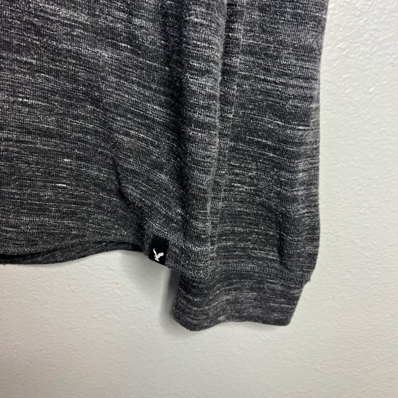 American Eagle Henley Shirt Mens Size L Heathered Gray Space Dye Long Sleeve gallery