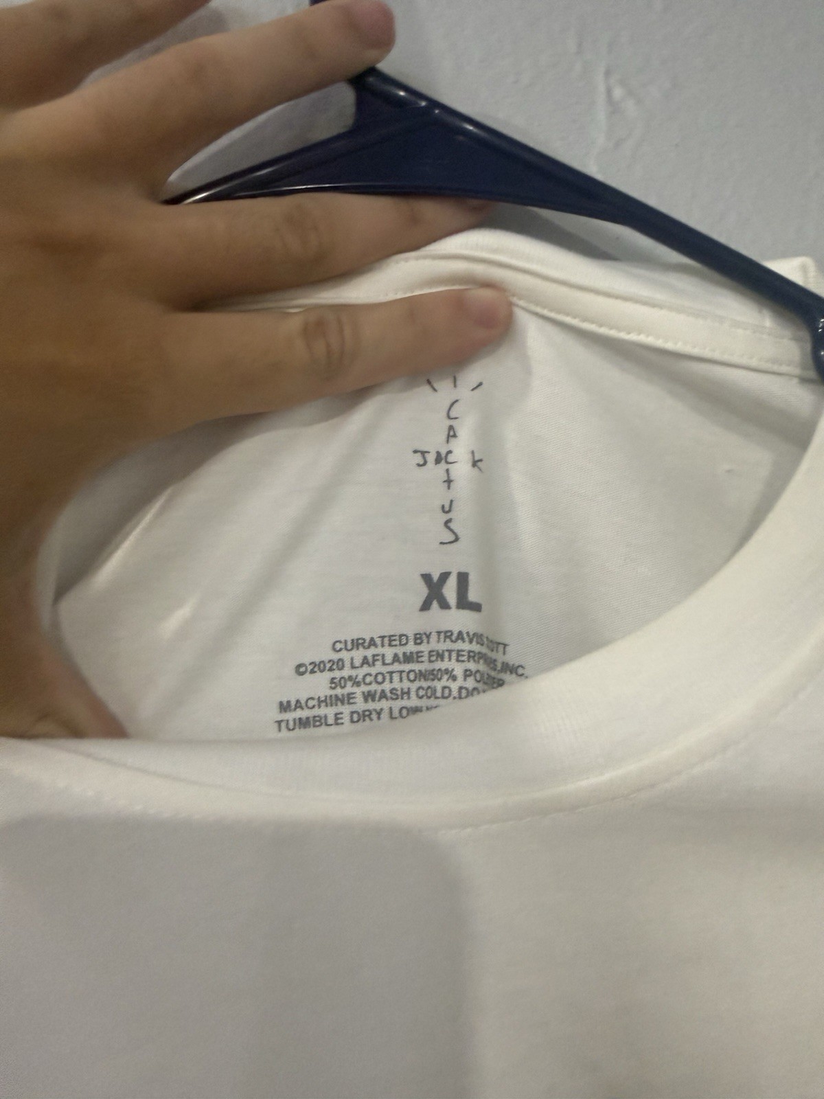 Cactus Jack Men's XL White Travis Scott McDonald's Graphic T-Shirt gallery