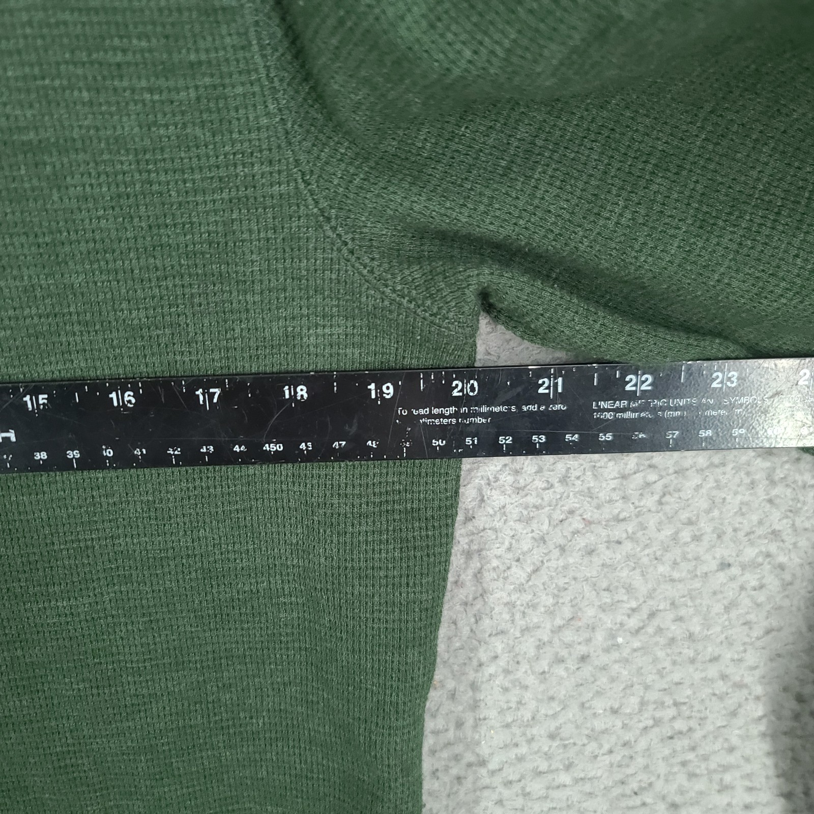 Eddie Bauer Thermal Henley Shirt Mens Medium Green Long Sleeve gallery