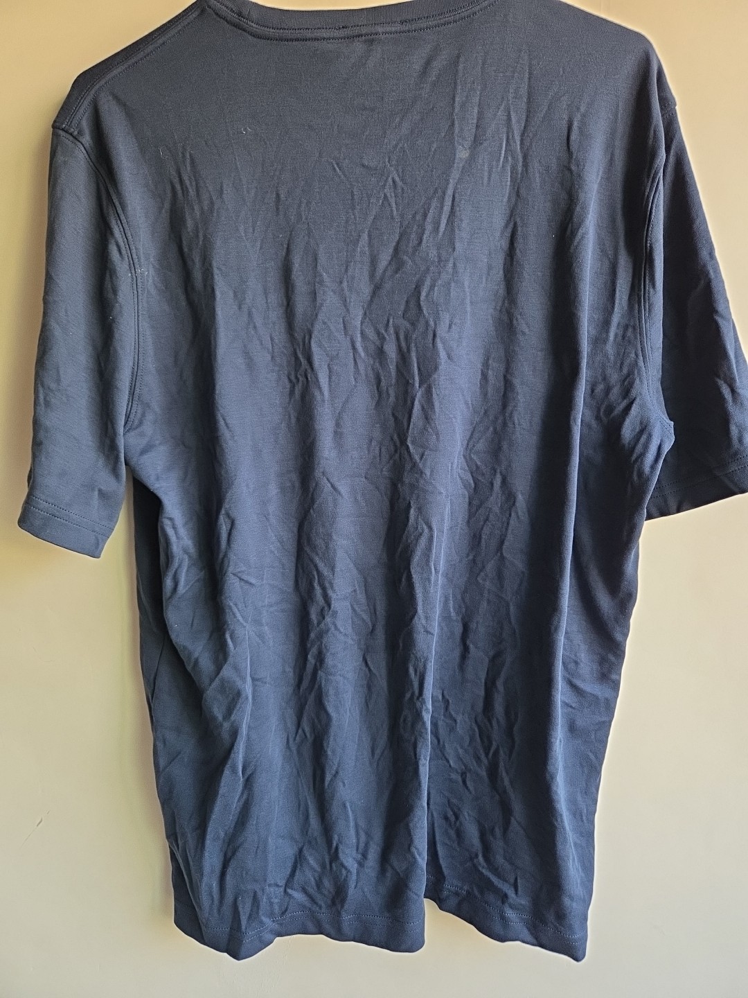 Kirkland Signature Pima Cotton Premium T Shirt Mens Size Medium Dark Blue gallery