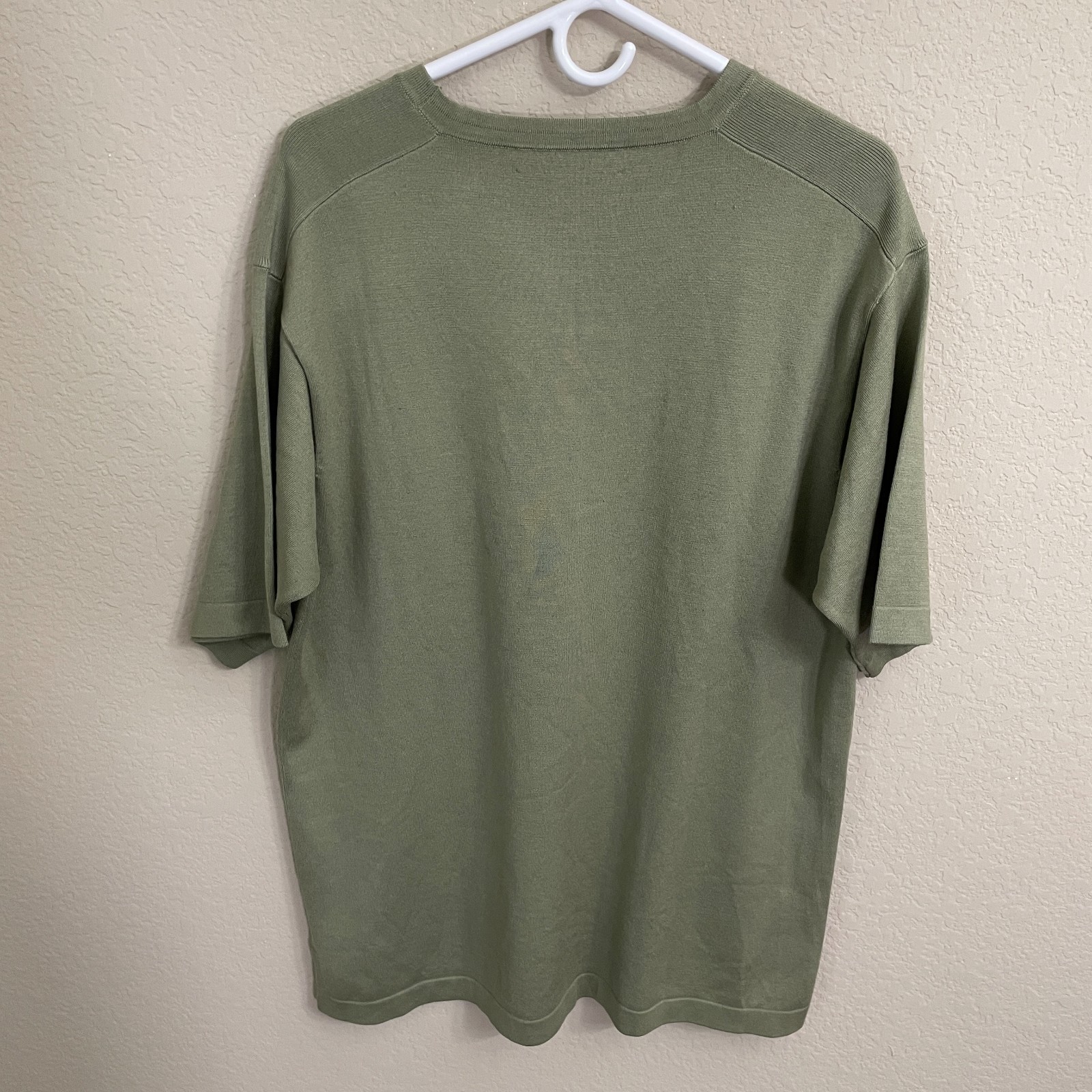 Tommy Bahama Men's Large T-Shirt Sage Green Silk Blend Casual Comfort Preppy gallery