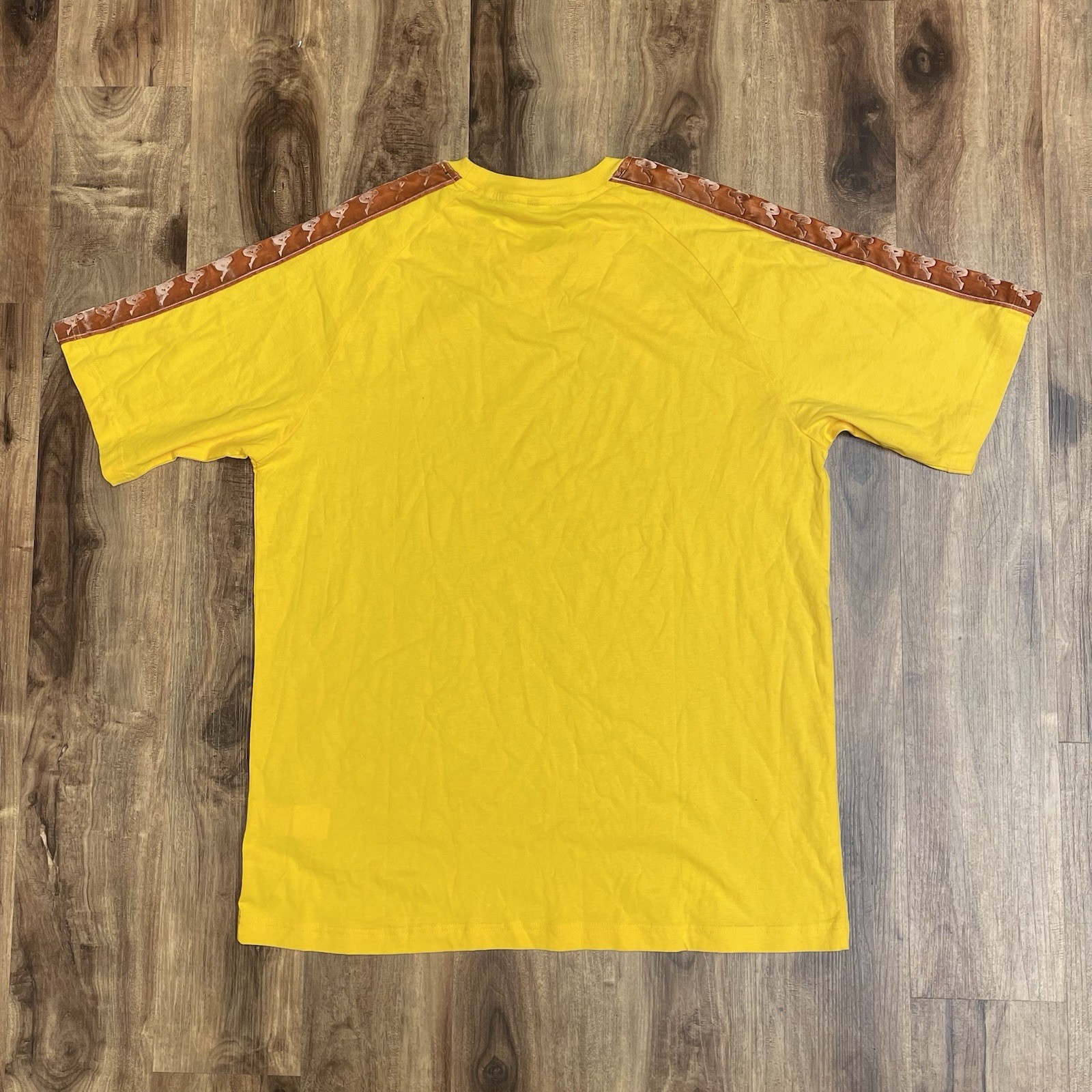Kappa Banda Velvet Tape Coen Tee Mens XL Yellow Authentic Logo Graphic Shirt gallery