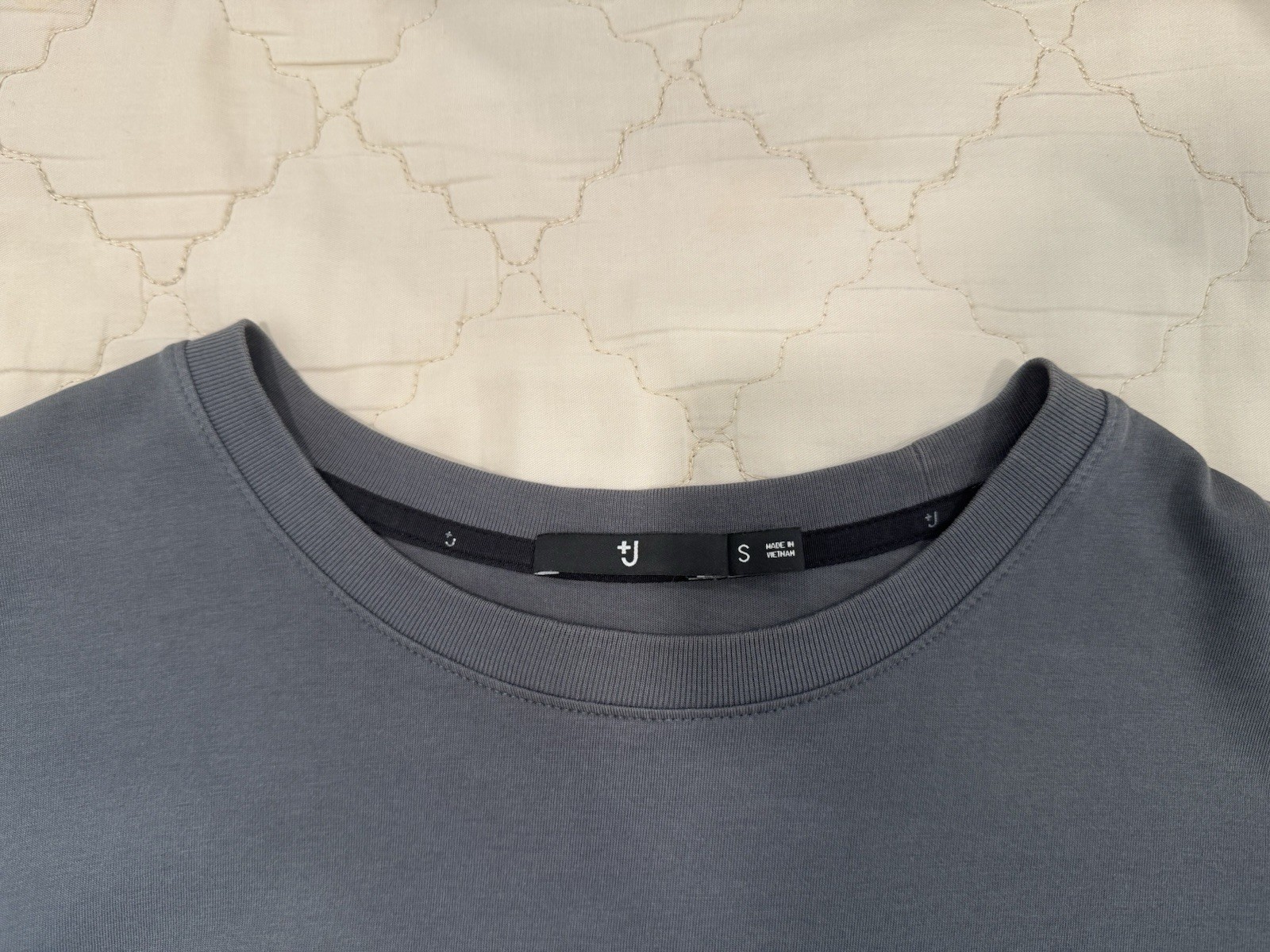 Uniqlo x Jil Sander +J Supima® Cotton Relaxed Fit T-Shirt Dark Grey Size Small gallery