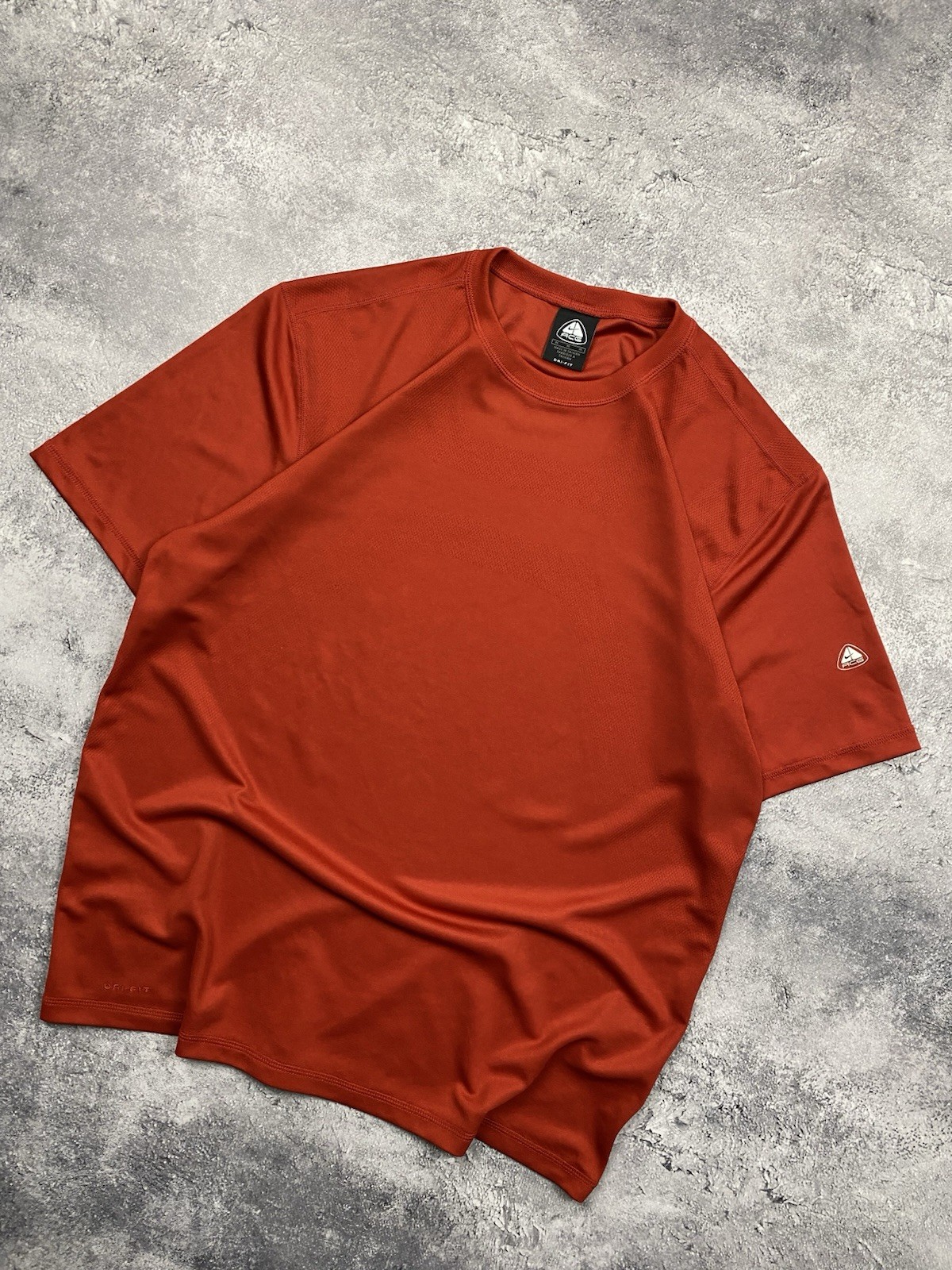 Vintage Nike ACG T-Shirt Short Sleeve Tee Y2K Men’s Size M Hype Streetwear Rare gallery