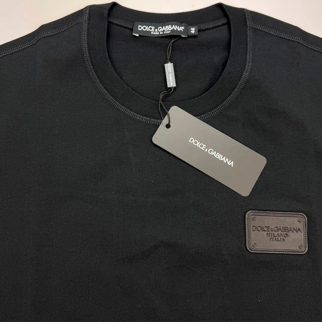 DOLCE & GABBANA Men's Branded Tag Logo Plaque Cotton Oversized T-Shirt – Black gallery