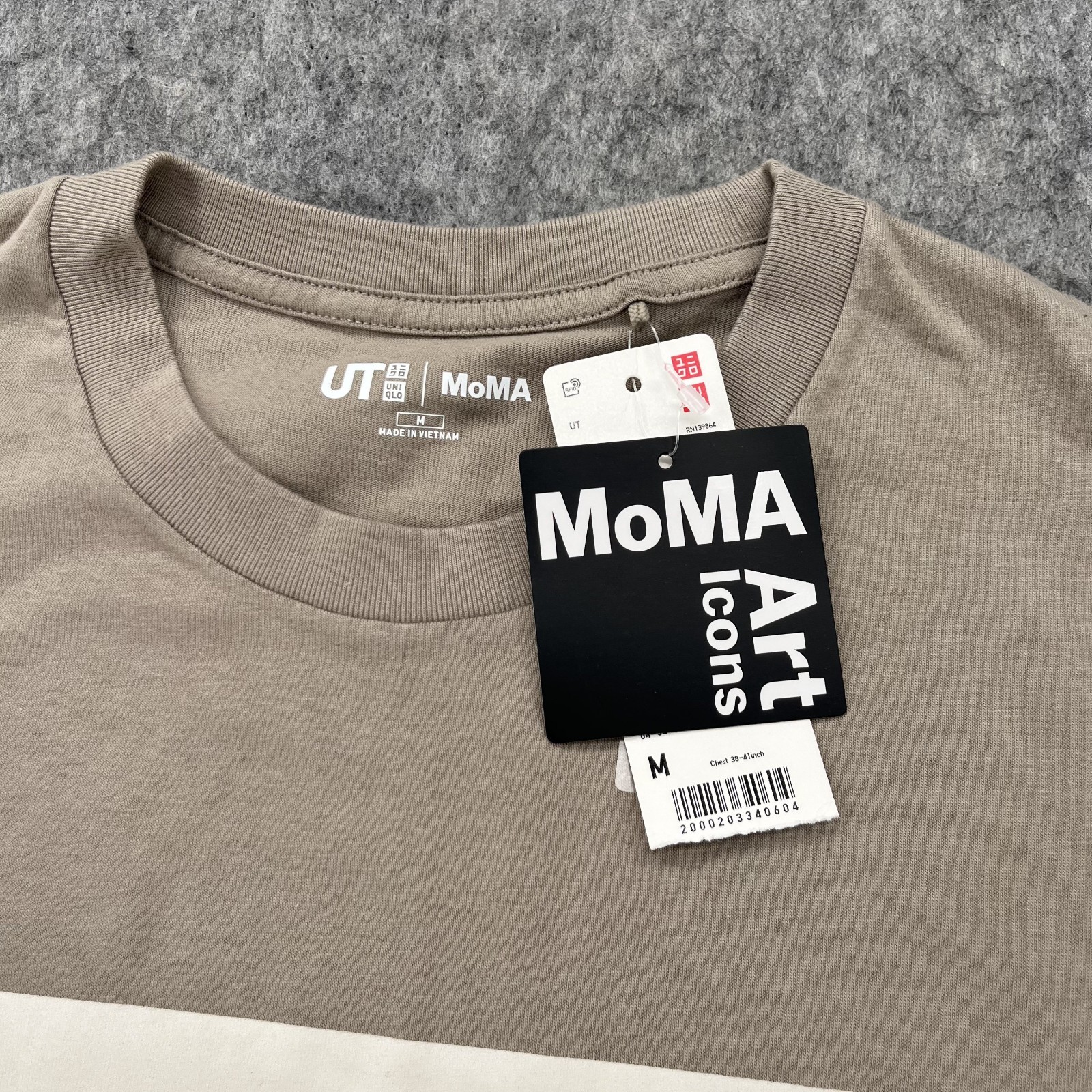 UNIQLO MoMA Ruth Asawa T Shirt Mens Brown M Relaxed Fit NEW gallery