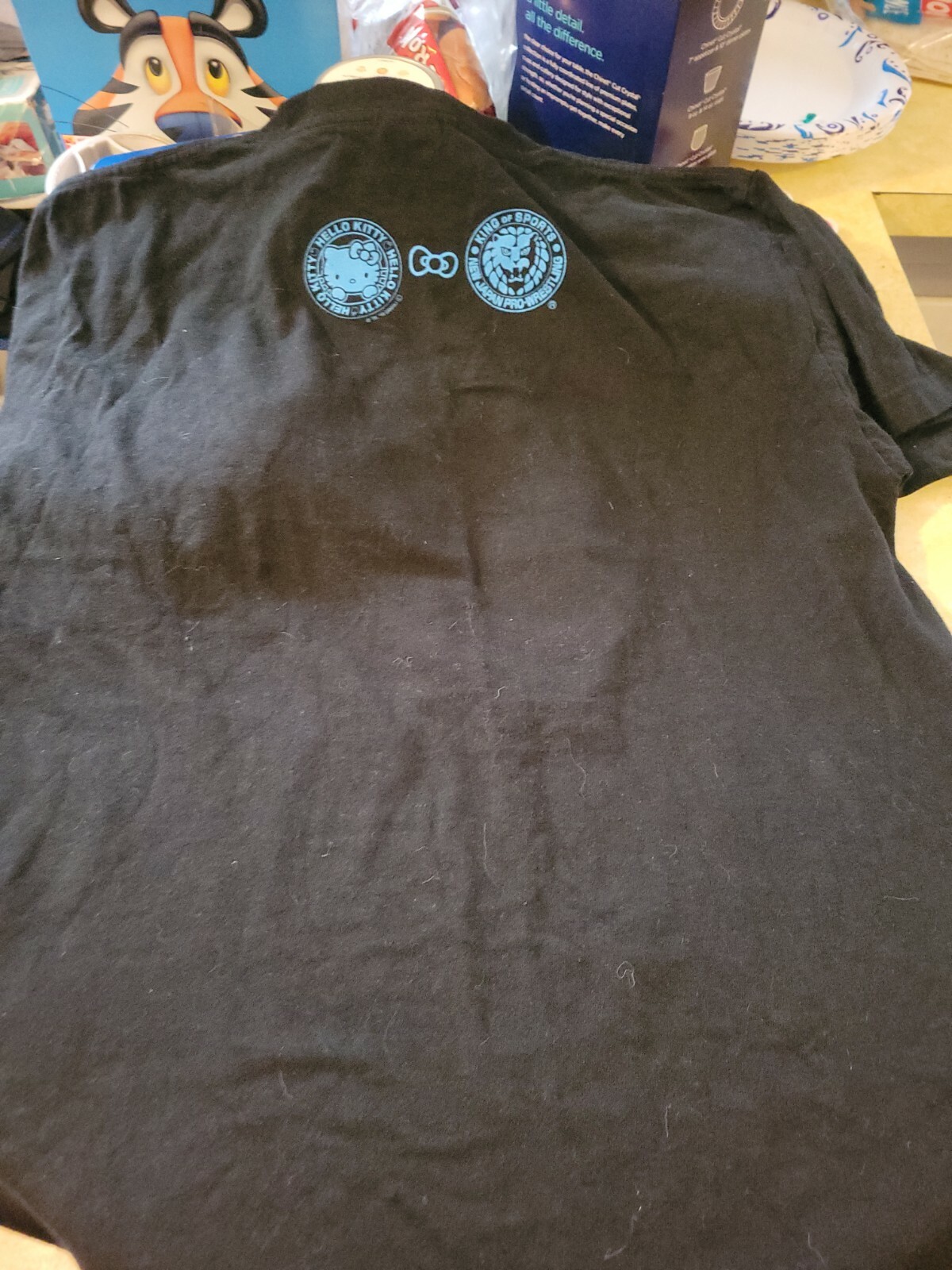 Hello Kitty x NJPW New Japan Pro Wrestling MSG Size M Medium WWE Wwf Aew gallery