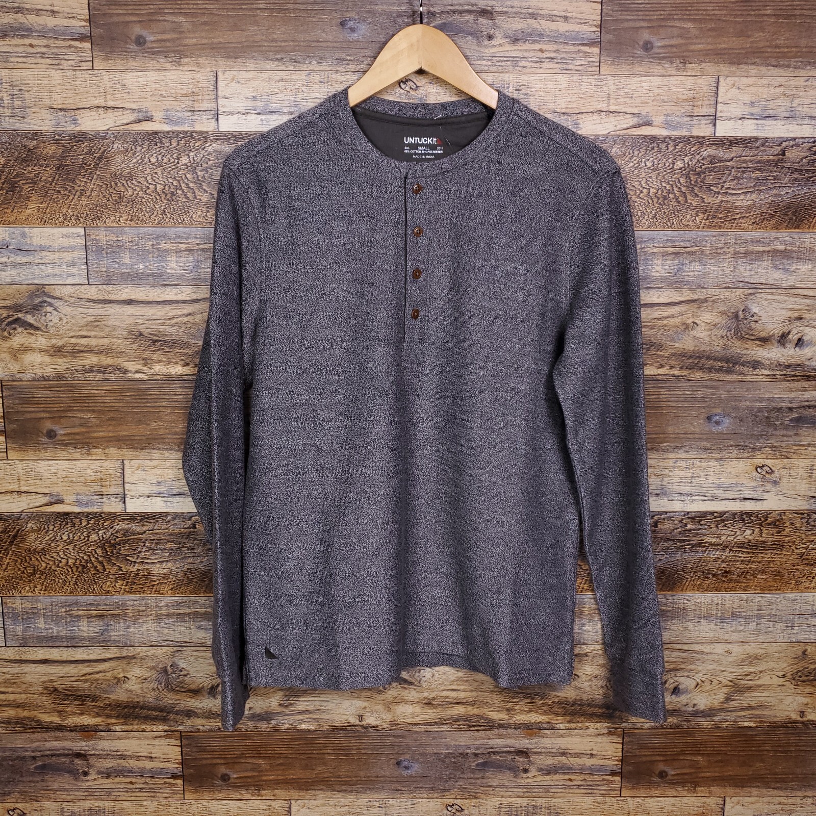 UNTUCKit Shirt Men Small Gray Henley Casual Comfort Cozy Warm 4 Button Urey NEW gallery