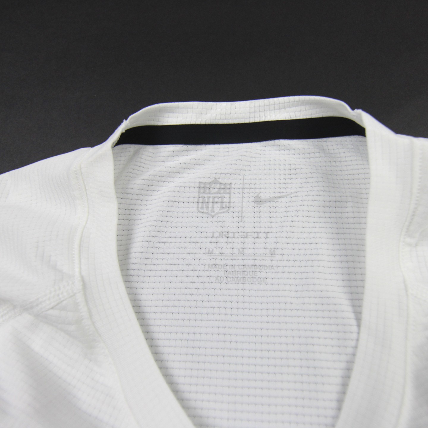 Nike NFL On Field Dri-Fit Short Sleeve Shirt Men's White Used M gallery