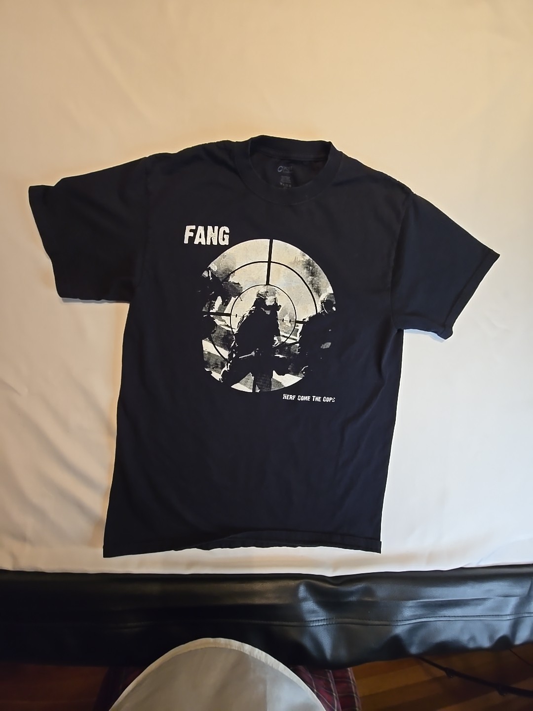 Vintage Fang Tee Shirt Punk Rock Hardcore Adult Medium Here Come The Cops