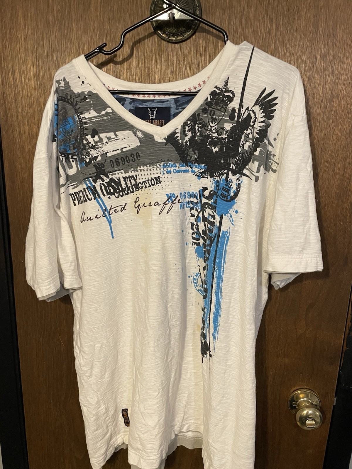 Quilted Giraffe Mens 3X White Graphic Eagle V Neck T Shirt Distressed Print