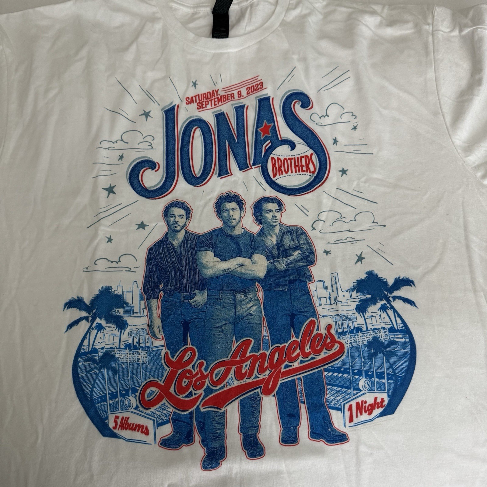 Jonas Brothers 2023 Los Angeles Dodger Stadium Concert T-Shirt White New Size XL gallery