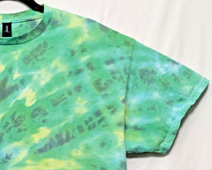 Handmade Tie Dye Radial Spiral Pattern Green Yellow XL Shirt 23″ W X 28″ L
