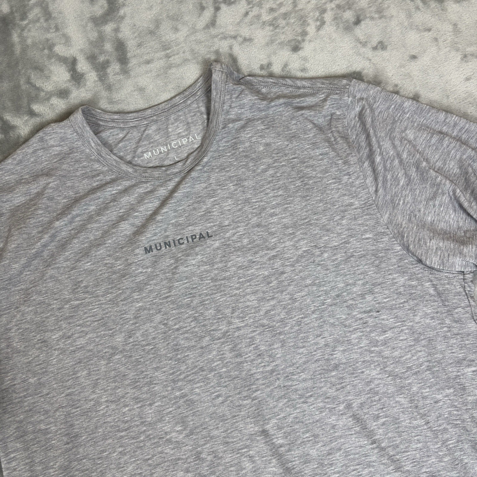 Municipal Sport Utility Gear T-Shirt Mens L Gray Stretch Performance Workout gallery