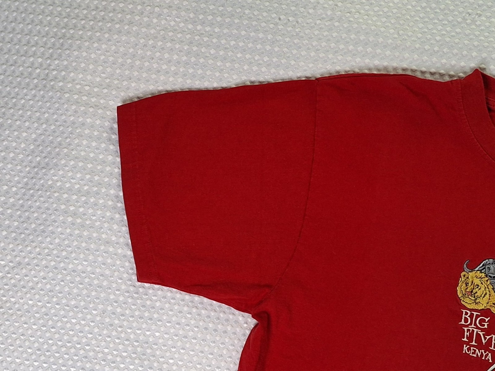 Big Five Kenya Africa Embroidered Souvenir Red T-shirt Size XL Born In Kenya gallery