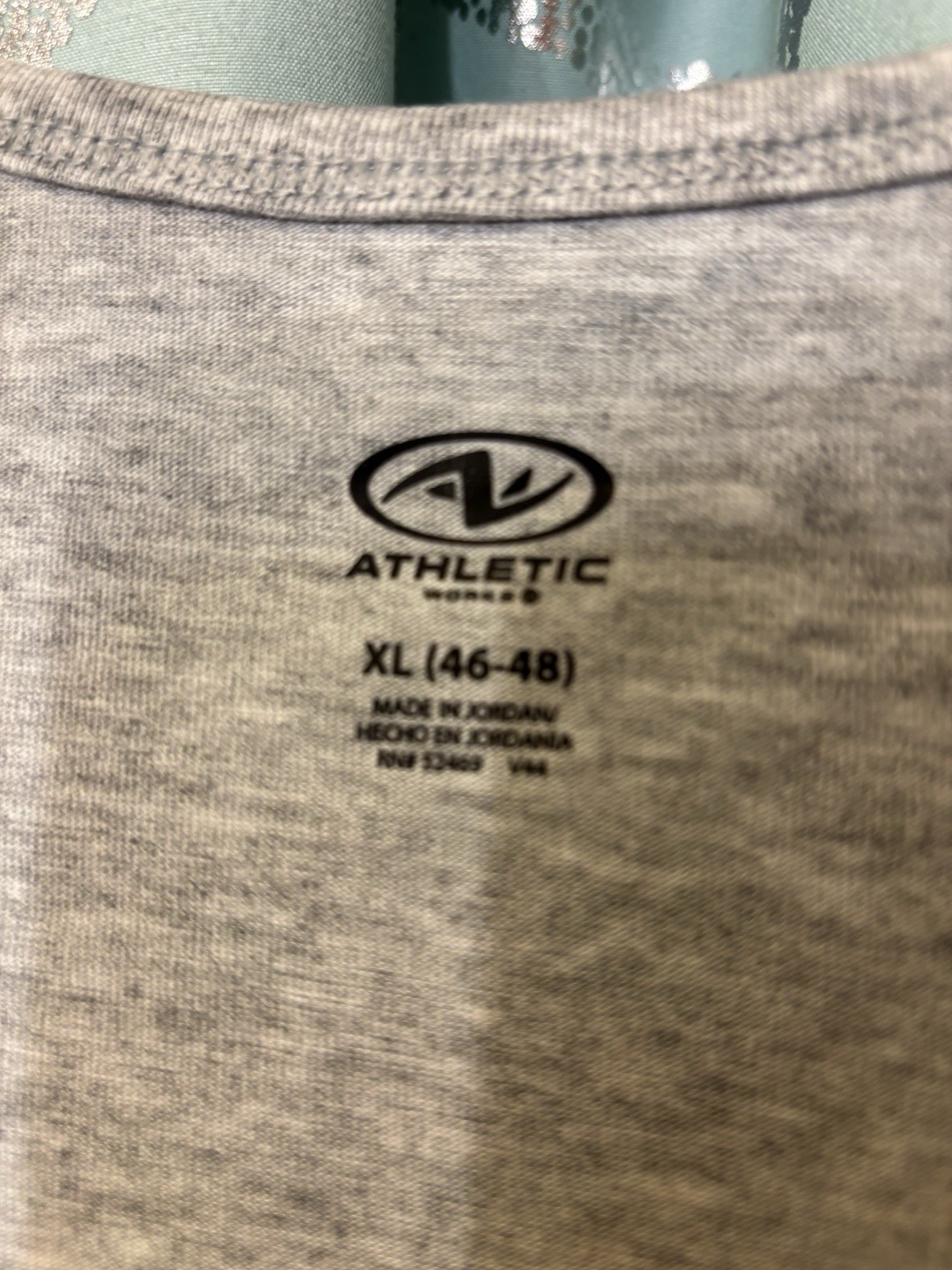Men's Gray Round Neck Tri Blend Tank Top Size XL (46-48) NWT gallery